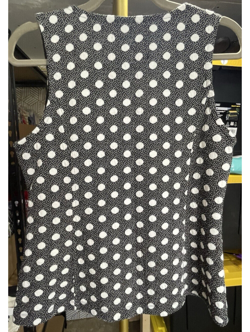 Anthropologie Maeve Jacquard Polka Dot Top M Black White Sleeveless V Neck - Picture 2 of 6